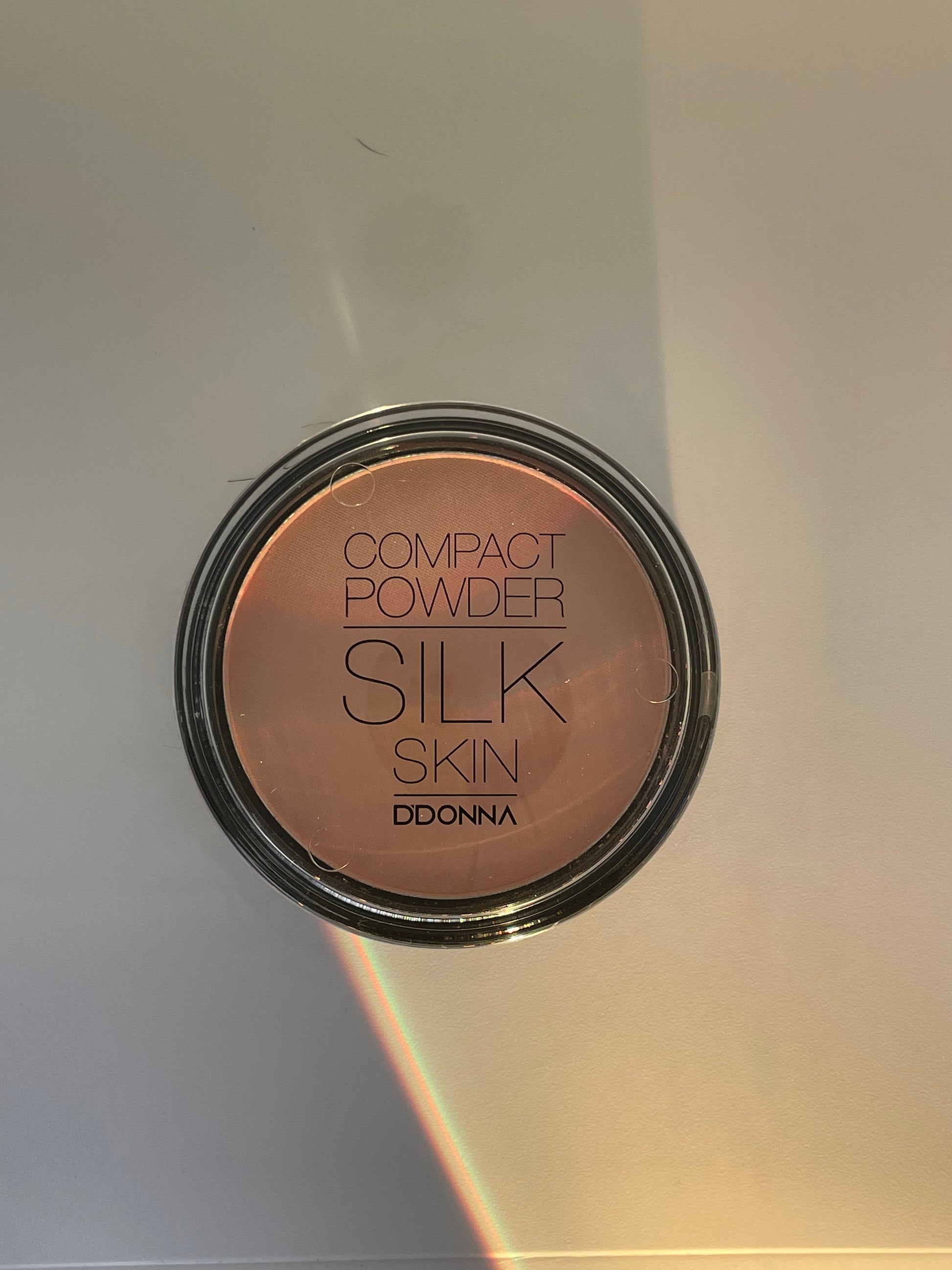 Light Silk Skin Compact Powder