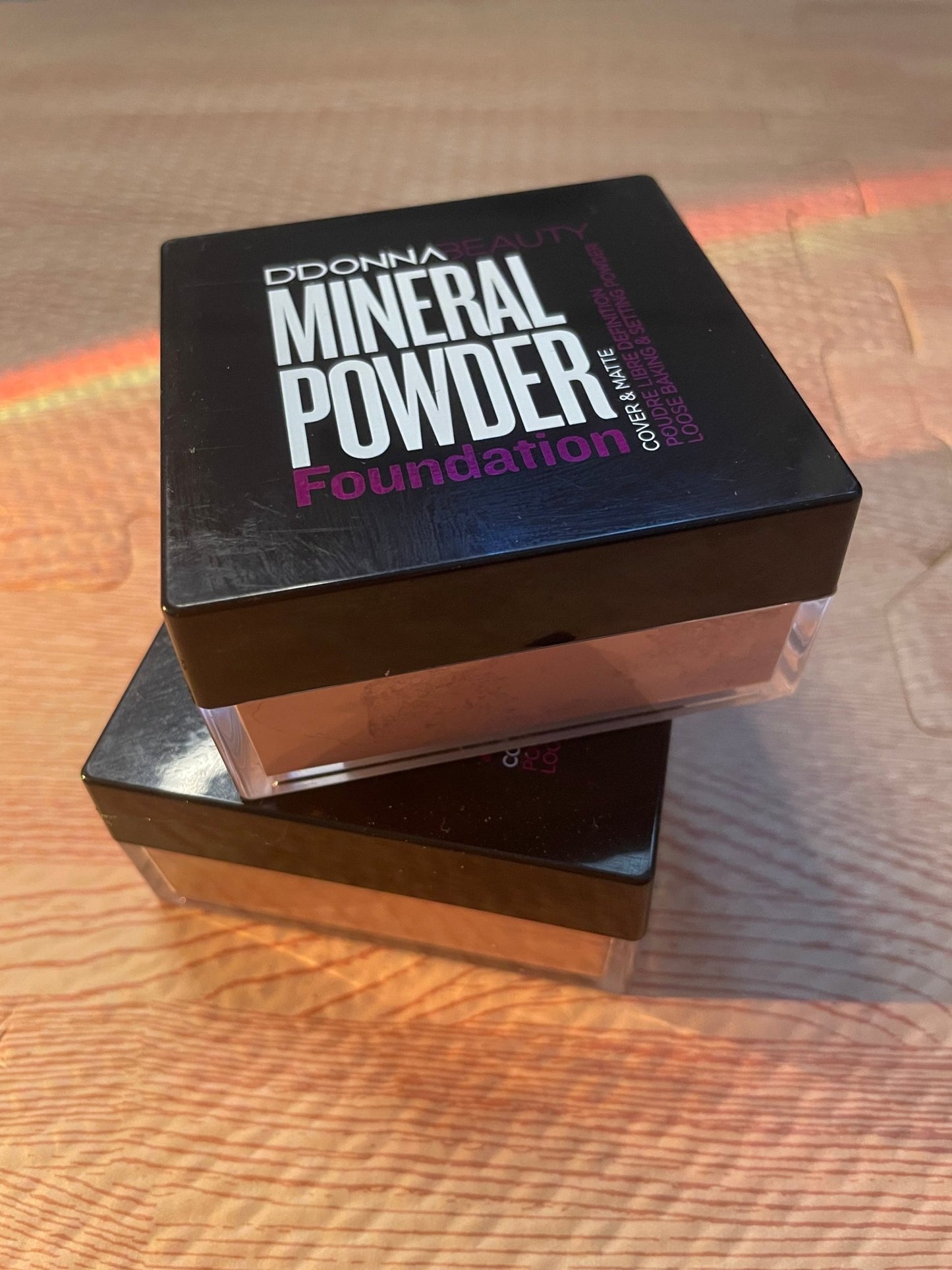 Mineral powder foundation